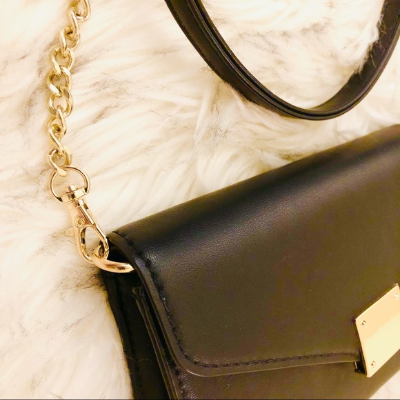 Express crossbody bag - Picture 8 of 13